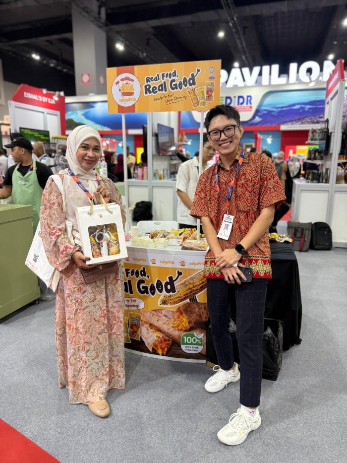 c1b6b60e-3e35-4725-b47b-3ddf4ea2dd8b_700x933